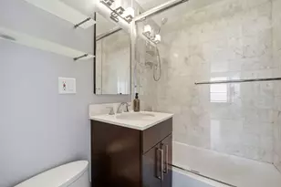 2930 N Sheridan Rd, Chicago, IL 60657 - Photo 15