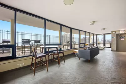 2930 N Sheridan Road #1912, Chicago, IL 60657 - Photo 19