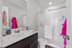 3754 Bissel Dr, Yorkville, IL 60560 - Photo 11