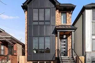 2442 W Berteau Ave, Chicago, IL 60618 - Photo 1