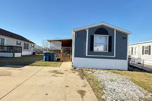 36 St Francis Dr, Bourbonnais, IL 60914 - Photo 1