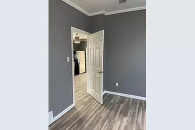 9211 S Clyde Avenue, Chicago, IL 60617 - Photo 15