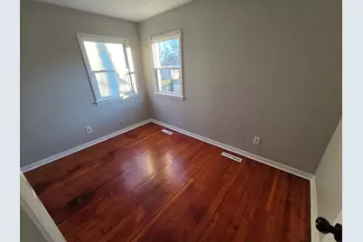 9107 Pine Avenue, Wonder Lake, IL 60097 - Photo 7