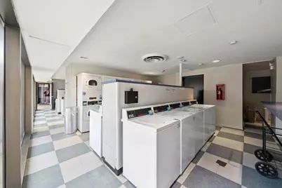 4343 N Clarendon Avenue #911, Chicago, IL 60613 - Photo 19