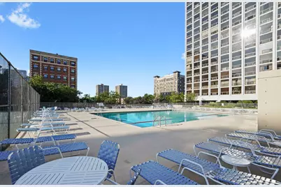 4343 N Clarendon Avenue #911, Chicago, IL 60613 - Photo 13