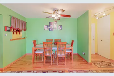 659 E Fullerton Avenue #209, Glendale Heights, IL 60139 - Photo 5