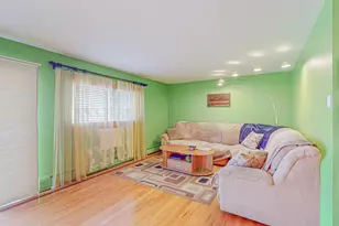 659 E Fullerton Ave, Glendale Heights, IL 60139 - Photo 7