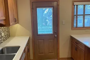 16508 Brockton Ln, Oak Forest, IL 60452 - Photo 7