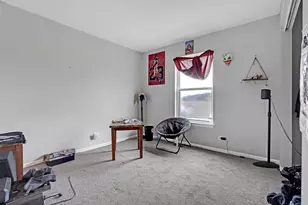 212 S Tanglewood Ct, Round Lake, IL 60073 - Photo 13