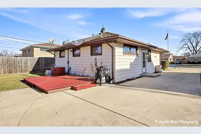 2326 Walnut Street, Waukegan, IL 60087 - Photo 29