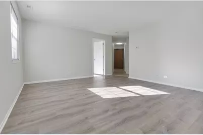 63 N Victoria Lane #A, Streamwood, IL 60107 - Photo 3