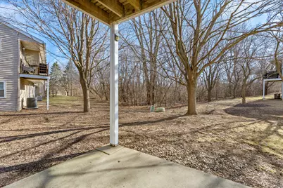 63 N Victoria Lane #A, Streamwood, IL 60107 - Photo 17