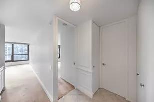 1030 N State St, Chicago, IL 60610 - Photo 15