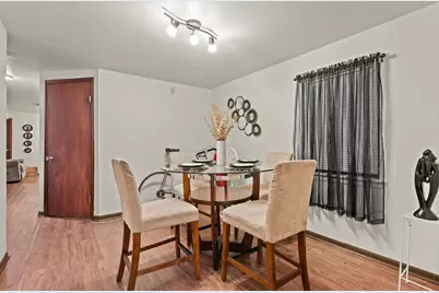 6037 S Champlain Avenue, Chicago, IL 60637 - Photo 17