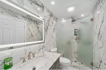 1772 Lancaster Way, Northbrook, IL 60062 - Photo 11