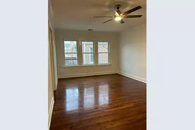 2737 W Lunt Avenue #2W, Chicago, IL 60645 - Photo 7