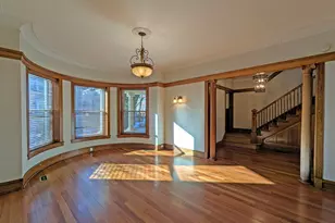 836 E 52nd St, Chicago, IL 60615 - Photo 5