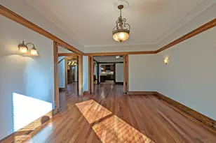 836 E 52nd St, Chicago, IL 60615 - Photo 9