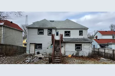 407 E Market Street, Bloomington, IL 61701 - Photo 3