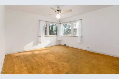 7340 W Keeney Street, Niles, IL 60714 - Photo 9