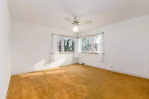 7340 W Keeney St, Niles, IL 60714 - Photo 9