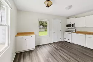 1411 Scottsdale Dr, Champaign, IL 61821 - Photo 7