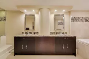 155 N Harbor Dr, Chicago, IL 60601 - Photo 29