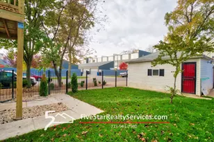 2700 N Ridgeway Ave, Chicago, IL 60647 - Photo 17
