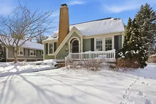 505 S James St, Champaign, IL 61821 - Photo 3