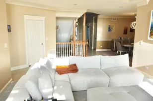 1811 Rizzi Ln, Bartlett, IL 60103 - Photo 11