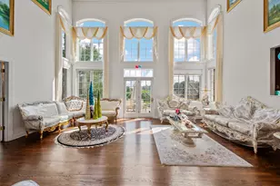 28951 Forest Lake Ln, Libertyville, IL 60048 - Photo 7