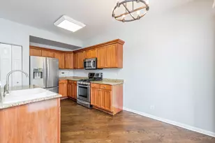 367 N Carlisle Ct, Round Lake, IL 60073 - Photo 13