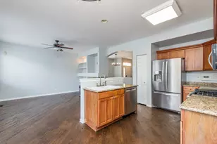 367 N Carlisle Ct, Round Lake, IL 60073 - Photo 11