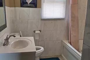 11337 S Parnell Ave, Chicago, IL 60628 - Photo 11