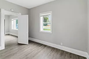1601 N Mckinley Ave, Champaign, IL 61821 - Photo 7