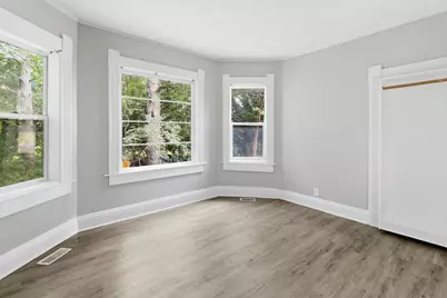 1601 N McKinley Avenue, Champaign, IL 61821 - Photo 9