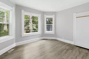 1601 N Mckinley Ave, Champaign, IL 61821 - Photo 9