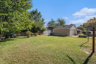 405 Clyde Ave, Calumet City, IL 60409 - Photo 15