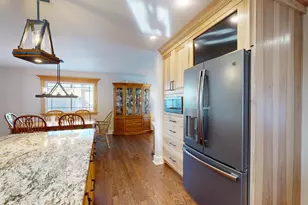 7164 Dexter Rd, Downers Grove, IL 60516 - Photo 17