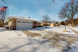 7164 Dexter Rd, Downers Grove, IL 60516 - Photo 3