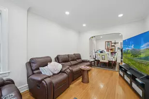 4954 W Byron St, Chicago, IL 60641 - Photo 15