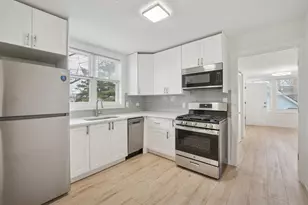 4954 W Byron St, Chicago, IL 60641 - Photo 3