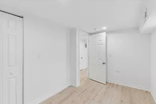 4954 W Byron St, Chicago, IL 60641 - Photo 35
