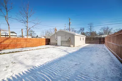 166 N Randolph Avenue, Bradley, IL 60915 - Photo 19