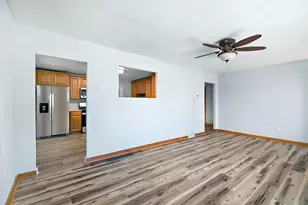 166 N Randolph Ave, Bradley, IL 60915 - Photo 5