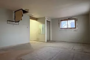 4710 W 88th Pl, Hometown, IL 60456 - Photo 9