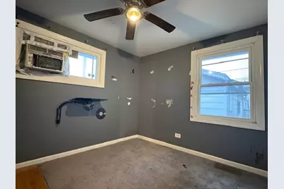 4710 W 88th Place, Hometown, IL 60456 - Photo 3