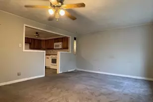 4710 W 88th Pl, Hometown, IL 60456 - Photo 3