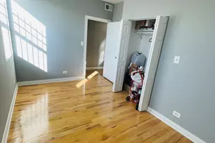 [Address not provided], Chicago, IL 60637 - Photo 7