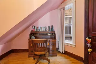 3226 W Thomas St, Chicago, IL 60651 - Photo 9